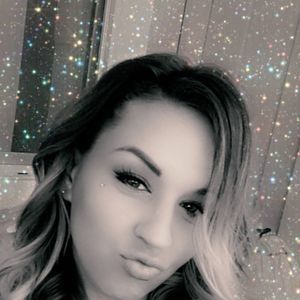 Meet your Posher, Marissa